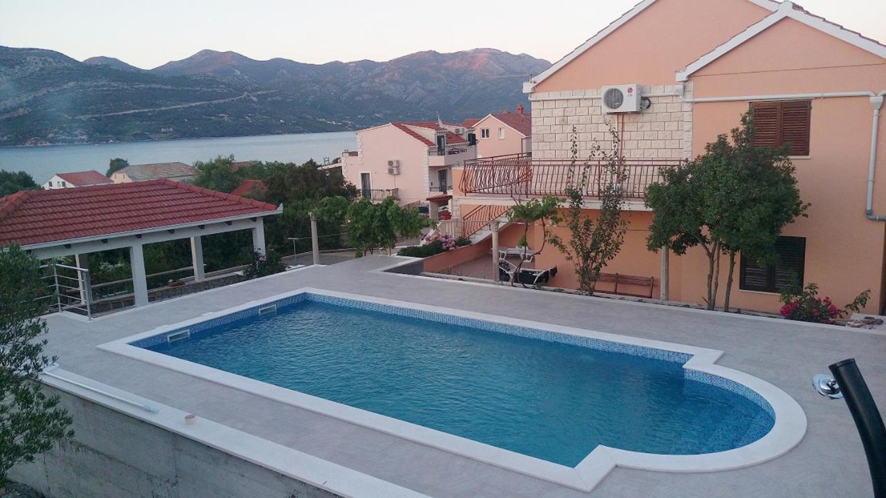 Seaside Apartments With A Swimming Pool Kneza, Korcula - 9269 Racisce Exterior photo